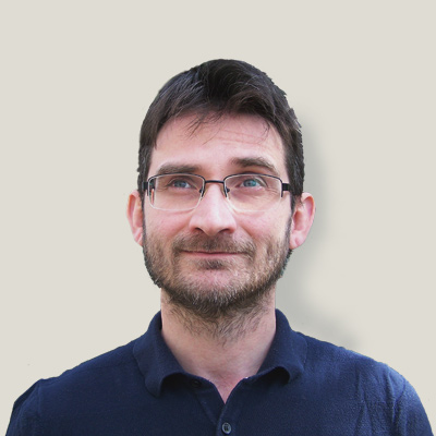 Illés Róbert Illés Róbert